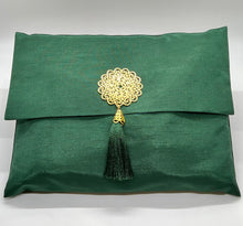 Load image into Gallery viewer, Prayer rug, subha, and Qur'an selection set