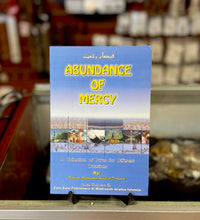 Load image into Gallery viewer, Abundance of Mercy : A Collection of Du'as for Different Occasions (Maulana Muhammad Abdullah Darkwasti)
