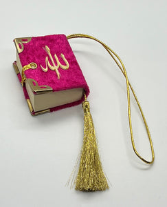 Qur'an - Car hanging